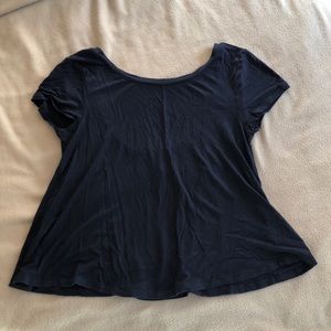 Never worn✨ crop top